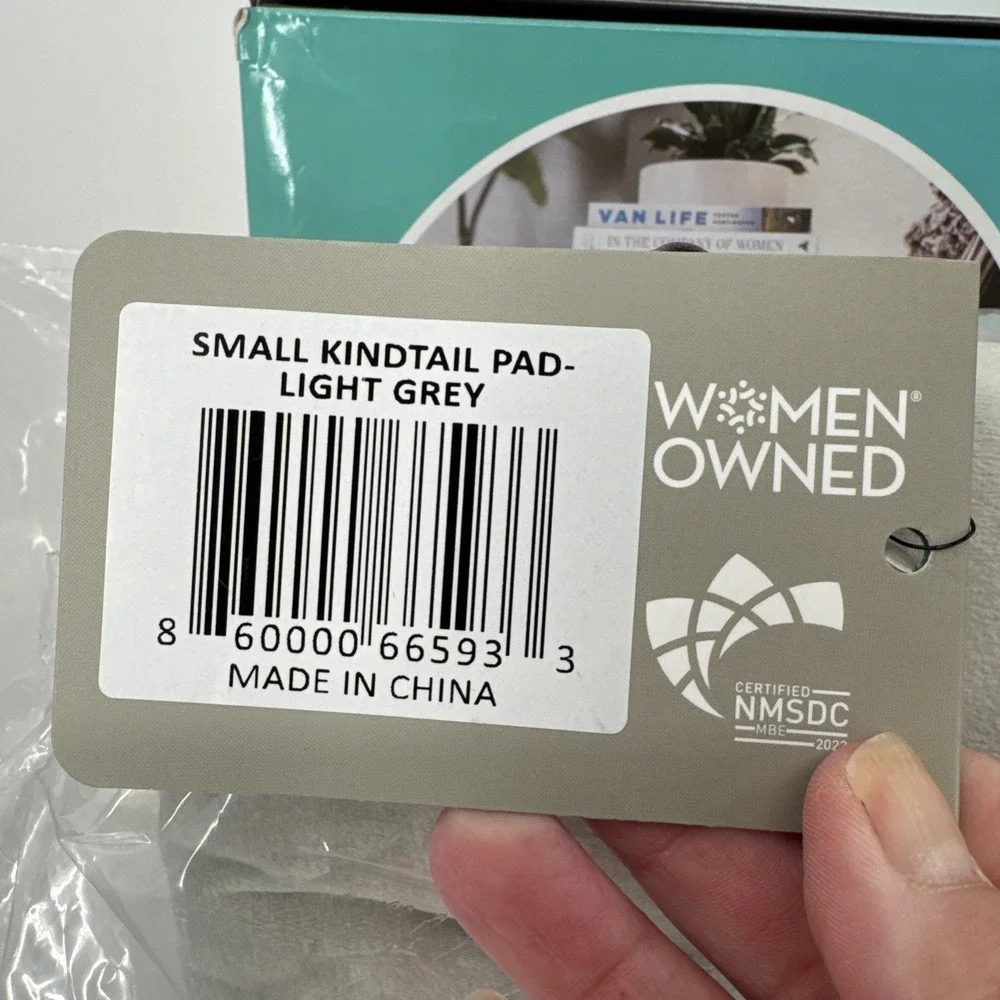 KindTail PAWD Cat and Dog Crate - S - Gray NEW Up To 12 Lbs With 2 Paws Pads